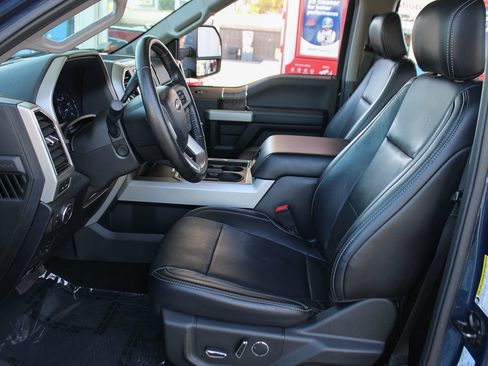 Used 2019 Ford F250 Lariat w/ Lariat Ultimate Package AWD/4WD image 15