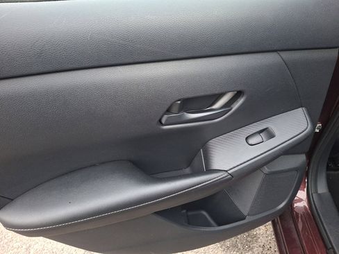 Used 2024 Nissan Sentra SV image 19