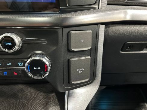 Certified 2022 Ford F150 Platinum w/ Equipment Group 701A High AWD/4WD image 26