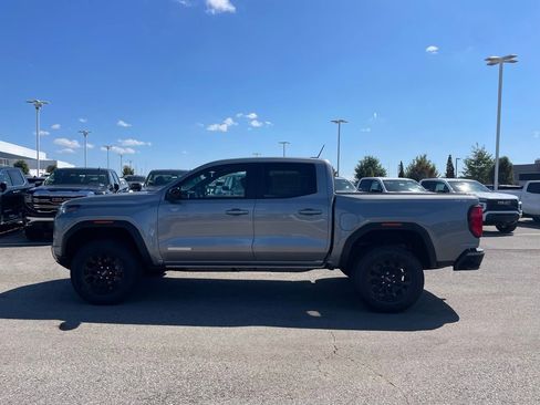 New 2026 GMC Canyon Elevation w/ Convenience Package image 4