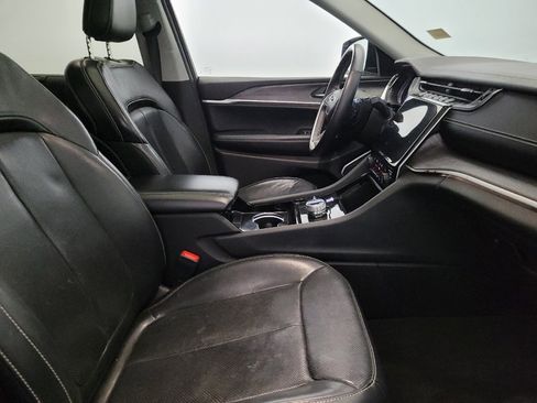 Used 2021 Jeep Grand Cherokee L Limited w/ Luxury Tech Group II AWD/4WD image 21