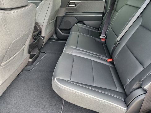 New 2026 GMC Sierra EV Elevation w/ LPO, Elevation Dark Package image 19