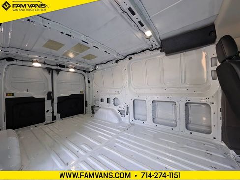 Used 2023 Ford E-Transit Low Roof RWD image 10