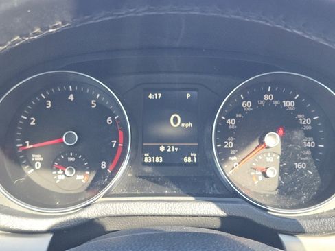 Used 2019 Volkswagen Passat 2.0T Wolfsburg w/ Wheels & Sunroof Package image 26