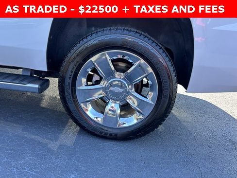 Used 2019 Chevrolet Tahoe LT image 10