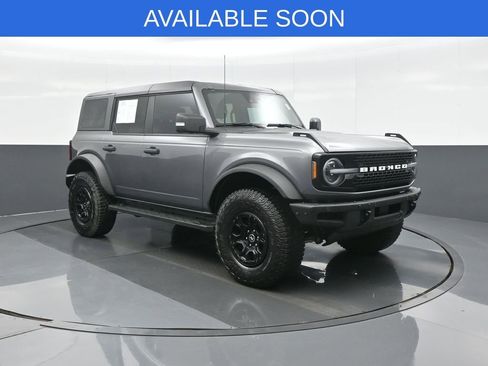 Used 2024 Ford Bronco Wildtrak AWD/4WD image 1