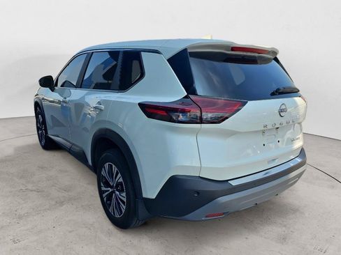 Used 2023 Nissan Rogue SV AWD/4WD image 5