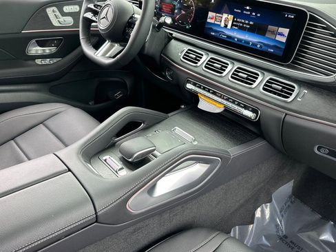 New 2026 Mercedes-Benz GLS 450 4MATIC image 27