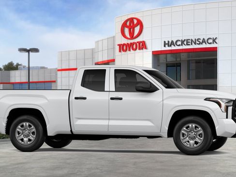 New 2026 Toyota Tundra SR image 13