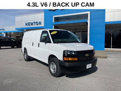New 2025 Chevrolet Express 2500