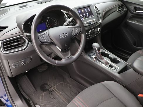 Used 2022 Chevrolet Equinox RS w/ LPO, Floor Liner Package image 17