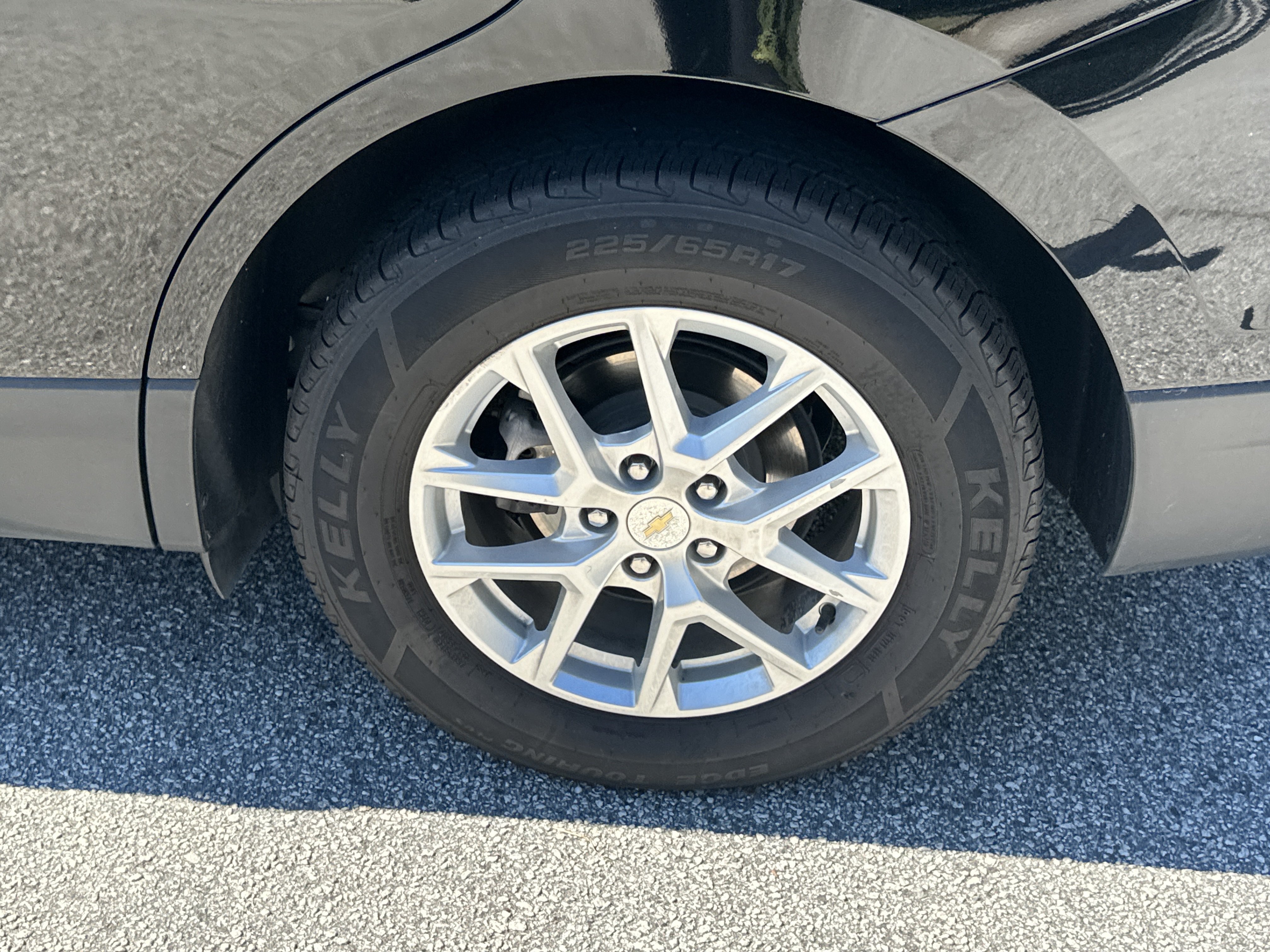 Used 2024 Chevrolet Equinox LT AWD/4WD image 19