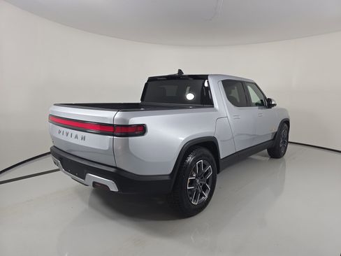 Used 2023 Rivian R1T Adventure AWD/4WD image 5