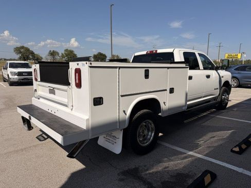 Used 2022 RAM 3500 Tradesman AWD/4WD image 2