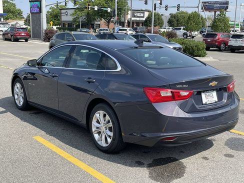 Used 2025 Chevrolet Malibu LT FWD image 5