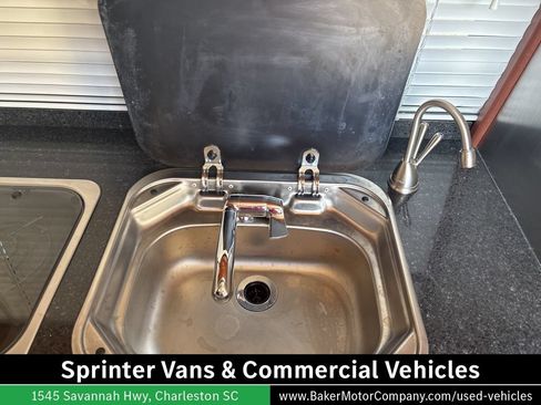 Used 2016 Mercedes-Benz Sprinter 3500 image 40