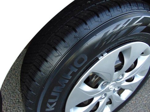 Used 2017 Hyundai Accent SE image 55