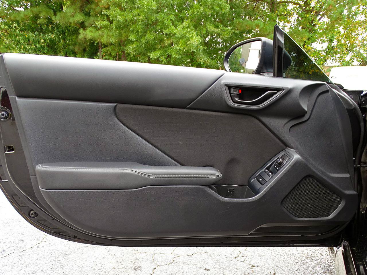 Used 2023 Toyota GR86 RWD image 23