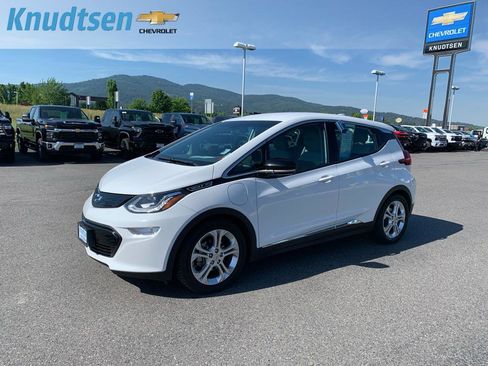 Used 2020 Chevrolet Bolt LT FWD image 3