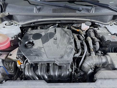 Used 2023 Kia Sportage SX image 31