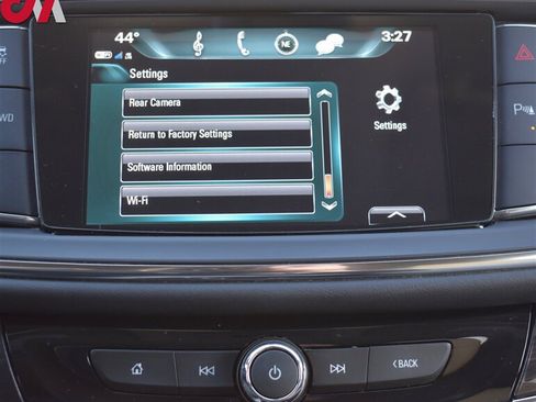 Used 2018 Buick Enclave Essence AWD/4WD image 15