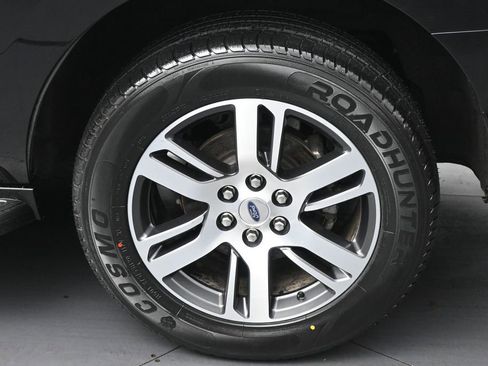 Used 2024 Ford Expedition Limited AWD/4WD image 40