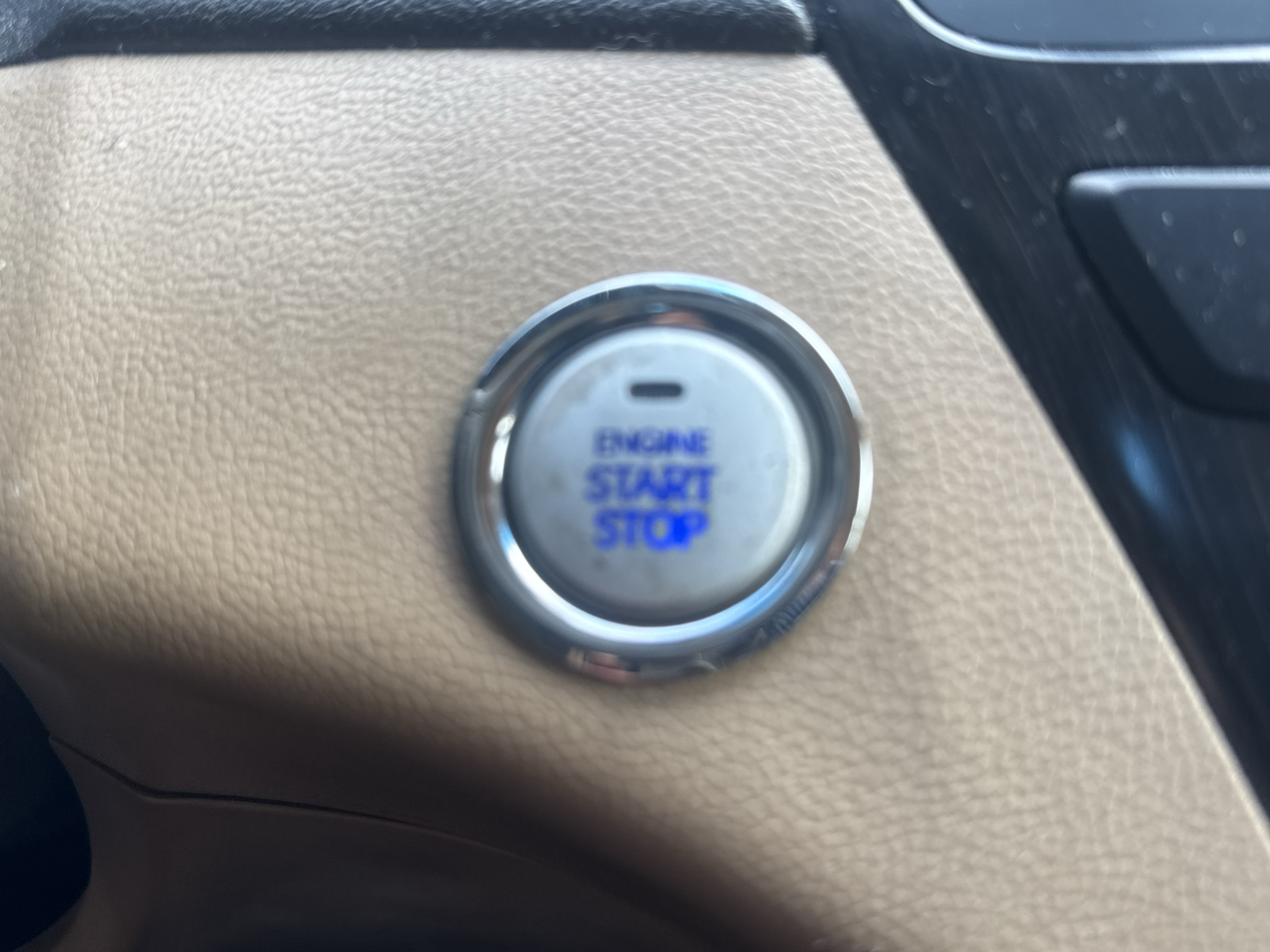 Used 2013 Hyundai Sonata Limited w/ Premium Pkg FWD image 24