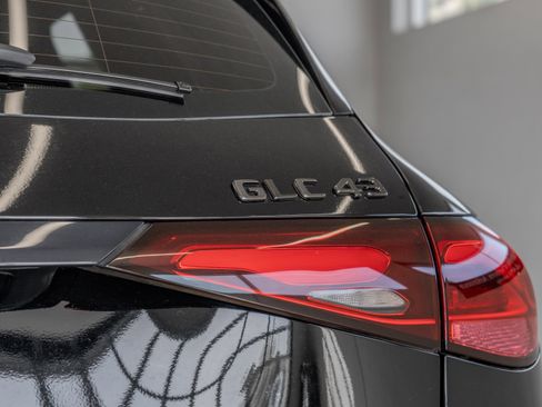 Certified 2024 Mercedes-Benz GLC 43 AMG 4MATIC image 24