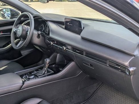 Used 2024 MAZDA MAZDA3 s image 29