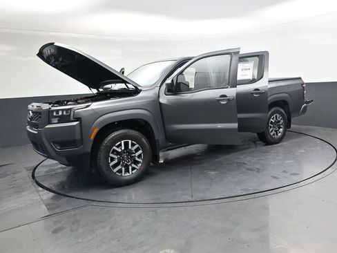Certified 2026 Nissan Frontier SV w/ SV Convenience Package RWD image 46