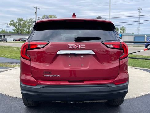 Used 2020 GMC Terrain SLE w/ Driver Convenience Package FWD image 6