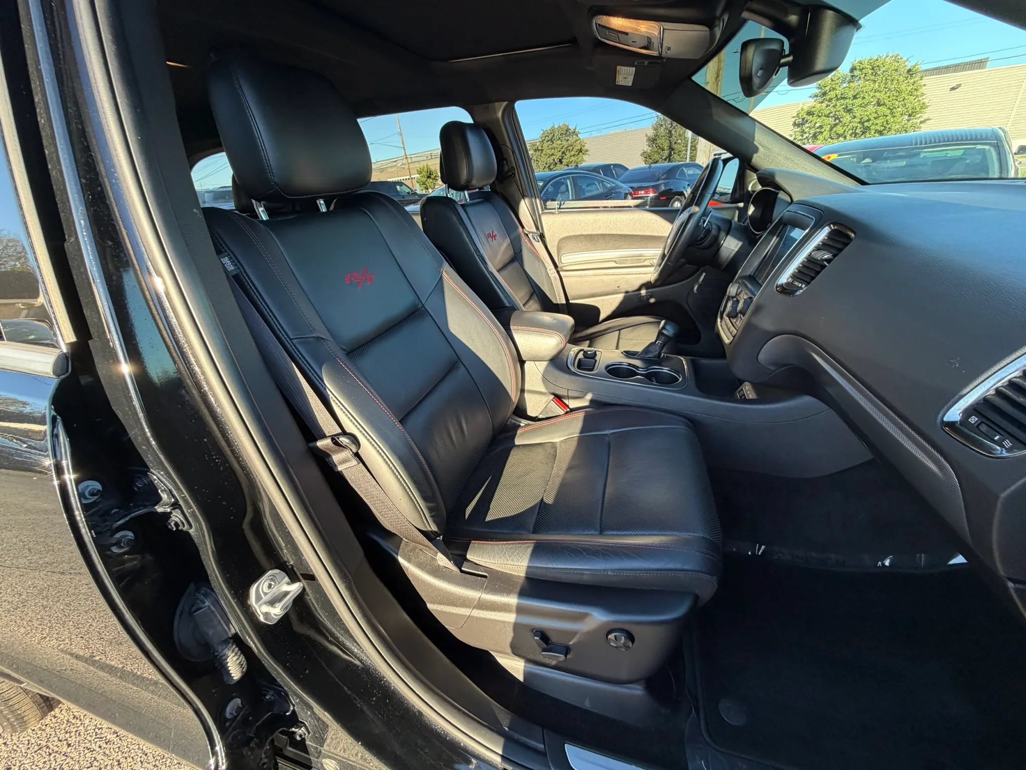 Used 2018 Dodge Durango R/T AWD/4WD image 31