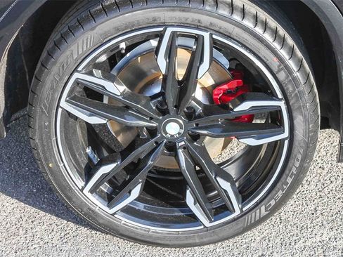 Used 2022 BMW X4 M40i w/ Premium Package image 13