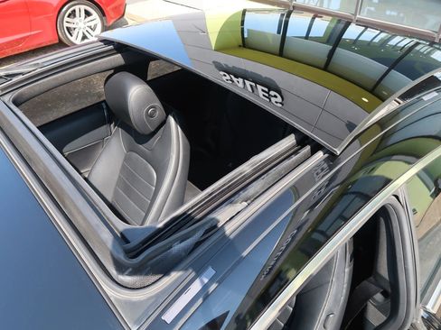 Used 2017 Mercedes-Benz C 300 4MATIC Coupe image 39