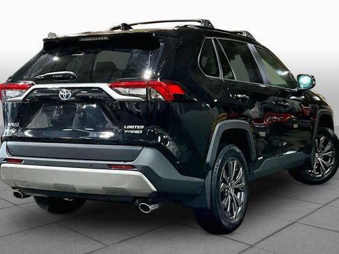 Used 2023 Toyota RAV4 Limited image 13