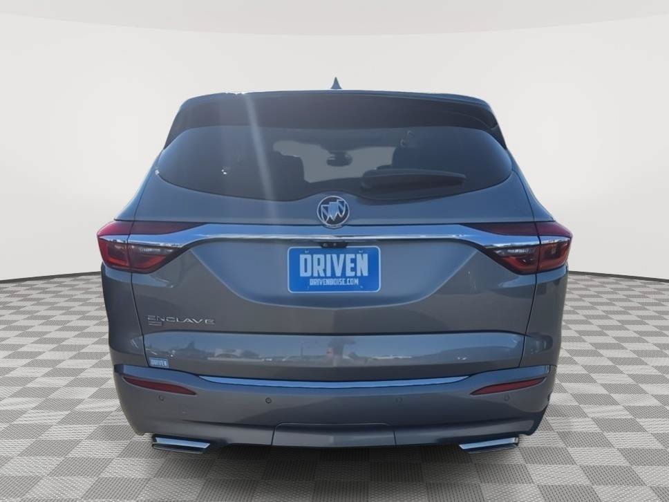Used 2020 Buick Enclave Avenir w/ Avenir Technology Package AWD/4WD image 5