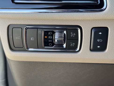 Certified 2023 Lincoln Navigator Reserve image 32