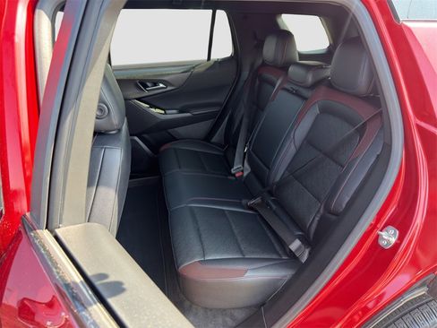 Used 2025 Chevrolet Equinox RS w/ Safety and Technology Package image 13