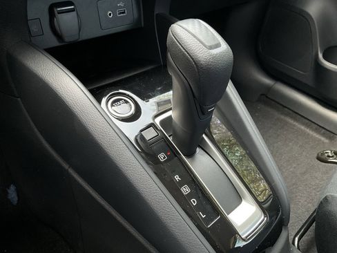 New 2025 Nissan Versa SV w/ Trunk Package image 29