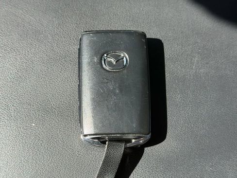 Used 2021 MAZDA MAZDA3 s AWD/4WD image 23