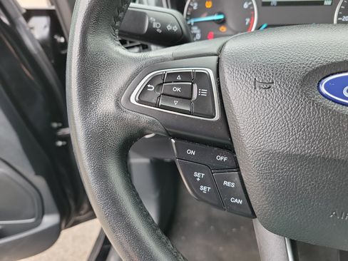 Used 2021 Ford EcoSport Titanium image 14
