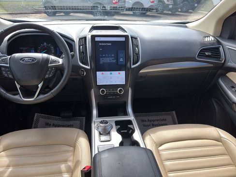 Used 2024 Ford Edge SEL w/ Convenience Package image 20