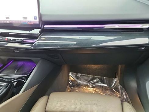 Used 2026 BMW 530i image 36