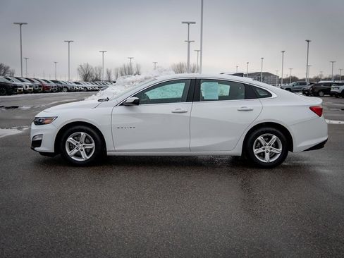 Used 2022 Chevrolet Malibu LS w/ Driver Confidence Package image 10