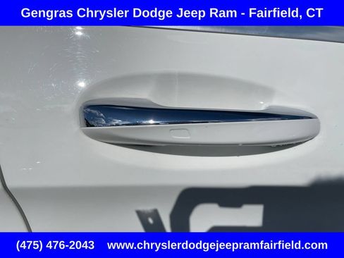 Used 2019 Mercedes-Benz GLC 300 4MATIC Coupe image 15
