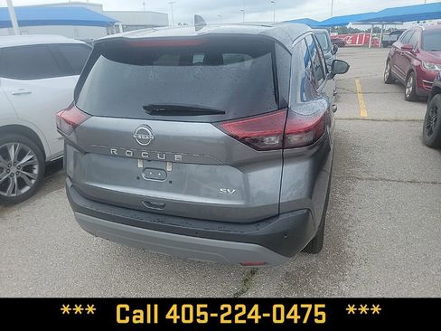 Used 2023 Nissan Rogue SV FWD image 18