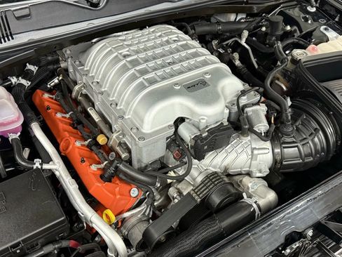 Used 2022 Dodge Challenger SRT Hellcat w/ Plus Package image 41