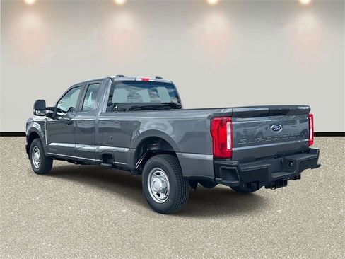 New 2026 Ford F250 XL image 7