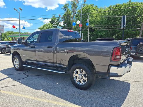 Used 2025 RAM 2500 Big Horn AWD/4WD image 21