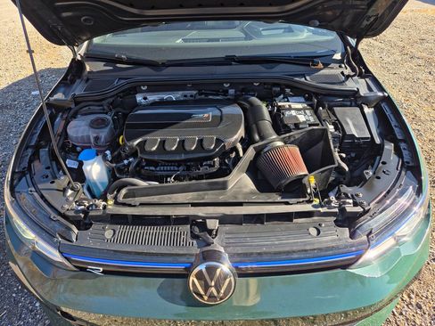 Used 2024 Volkswagen Golf R image 4